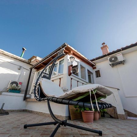 Ferienwohnung Kazo Rab Town Exterior foto
