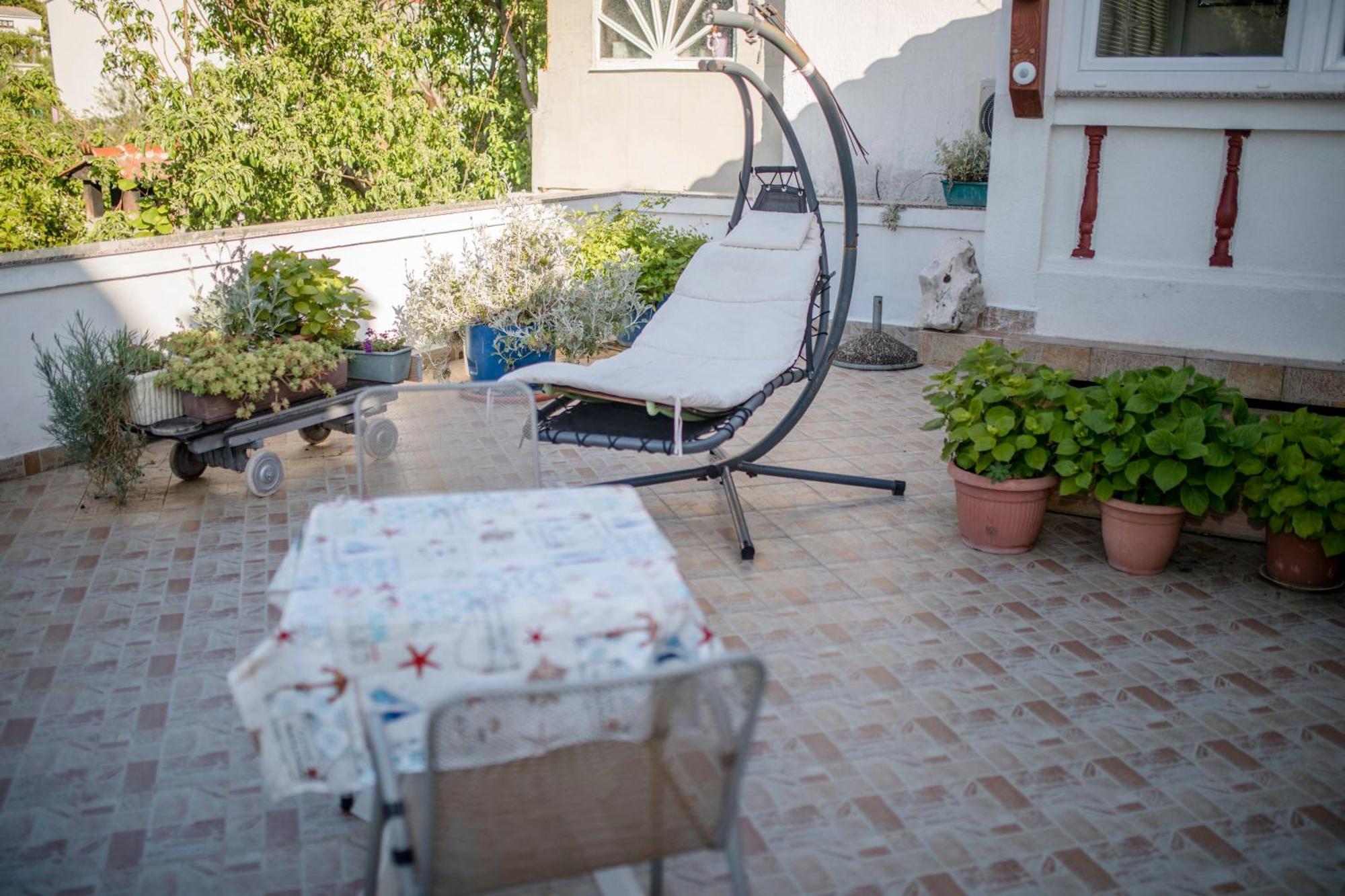 Ferienwohnung Kazo Rab Town Exterior foto